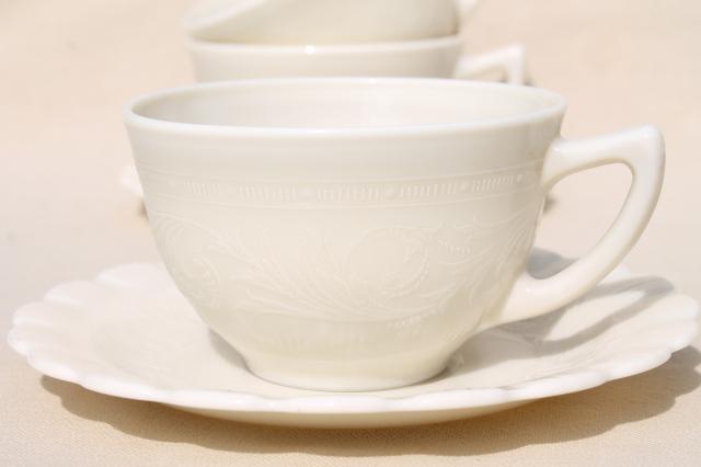 photo of vintage classic ivory Chinex embossed creamware depression glass tea cups & plates #5