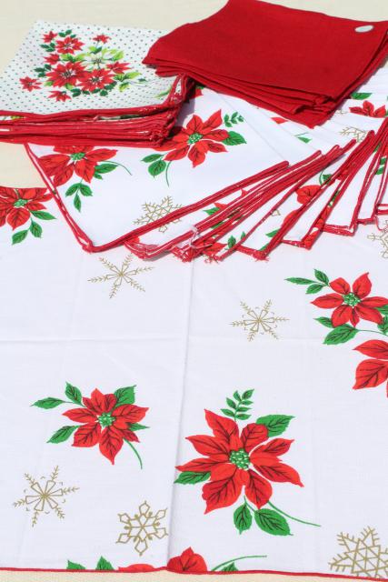 photo of vintage cloth napkins, lot of Christmas prints & solid red linen dinner buffet napkins #1