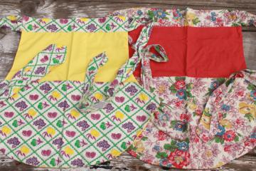 catalog photo of vintage clothespin aprons, waist tie apron w/ pocket for wash day, garden, kitchen chores