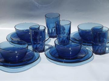 catalog photo of vintage cobalt blue Mexican glass dishes, set of Crisa Mexico glassware
