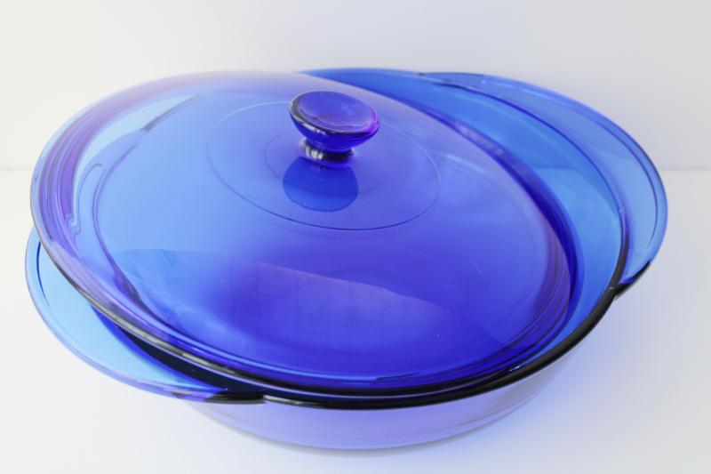 photo of vintage cobalt blue glass casserole baking dish w/ lid, Anchor Hocking oven ware #5