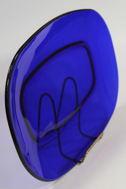 photo of vintage cobalt blue glass platter, sapphire Bormioli Rocco Rondo oblong cabochon shape #3