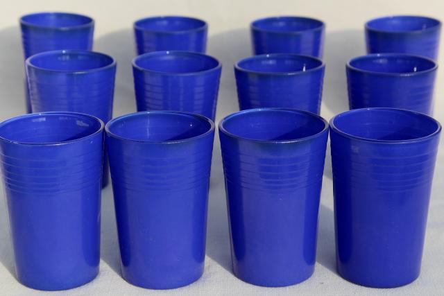 photo of vintage cobalt blue tumblers, depression era juice glasses Hazel Atlas Moderntone platonite #2