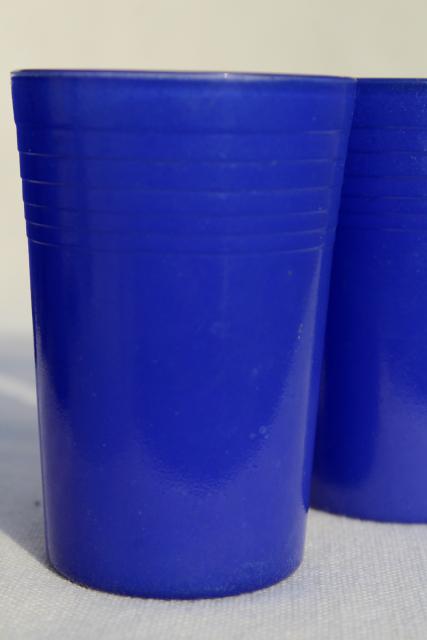 photo of vintage cobalt blue tumblers, depression era juice glasses Hazel Atlas Moderntone platonite #3