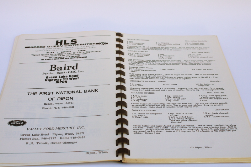 photo of vintage community cookbooks Ripon Wisconsin, church cook book & recipes from Ripon Women's Club #6