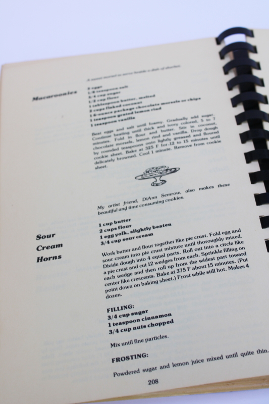 photo of vintage cookbook Heidel House Green Lake Wisconsin family recipes #5