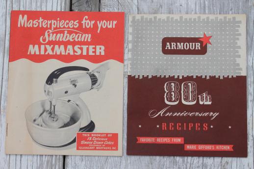 photo of vintage cookbooks lot, old recipe booklets & leaflets w/ retro grocery advertising  #2