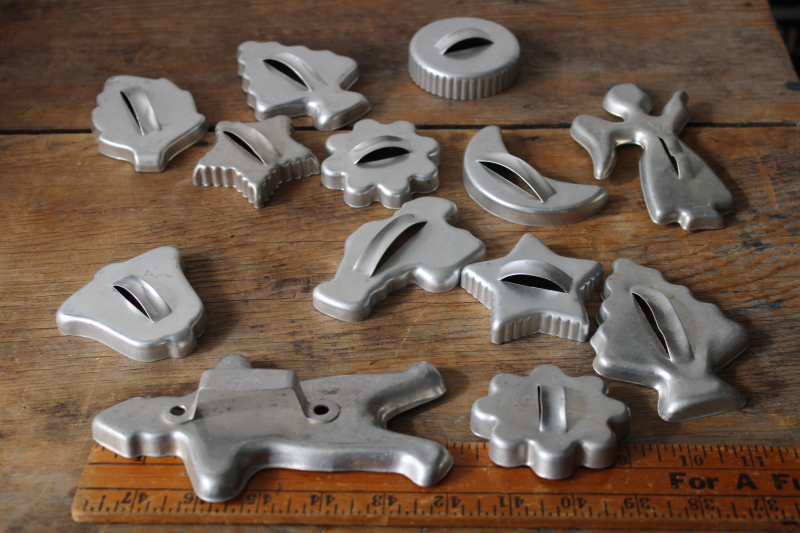 photo of vintage cookie cutters, Mirro aluminum shapes for Christmas cookies, trees, stars, Santa etc  #3