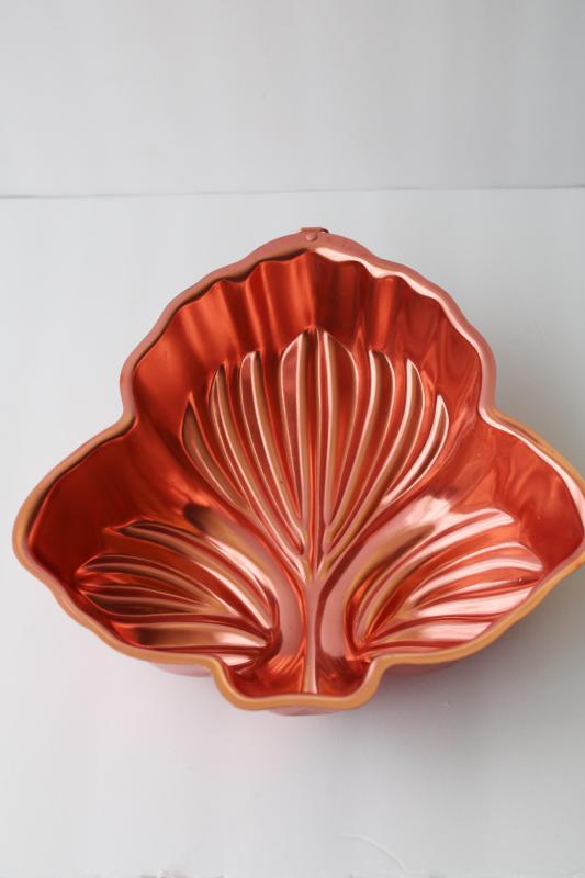 photo of vintage copper aluminum decorative jello mold, palm leaf w/ wall hanging loop #5