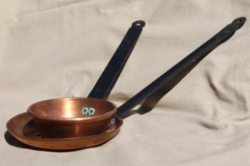 catalog photo of vintage copper dipper & skimmer, old copper kitchen utensils w/ iron handles