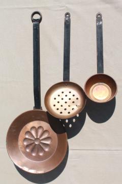 catalog photo of vintage copper pans, dipper, skimmer spoon w/ wrought iron handles for hanging display