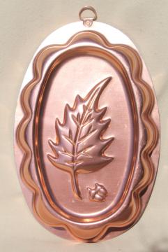 catalog photo of vintage copper pink aluminum jello mold, autumn oak leaf & acorn for Thanksgiving