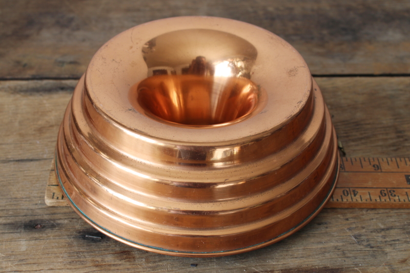 photo of vintage copper ring mold, stacked rings tower shape round 8 inch diameter  #3