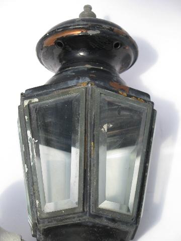 photo of vintage copper stagecoach lamp porch light, coach house wall sconce lantern #4