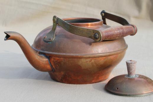 photo of vintage copper tea kettle with wood handle, made in Portugal #5