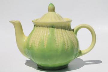 catalog photo of vintage corn ware pottery teapot, Shawnee Corn King or Corn Queen tea pot
