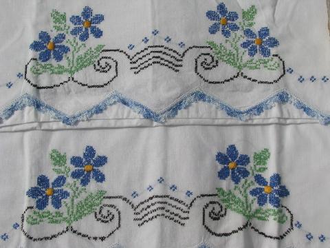 photo of vintage cotton bed linens, lot embroidered pillowcases w/crocheted lace #3