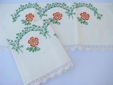 photo of vintage cotton bed linens, lot of embroidered pillowcases w/ crocheted lace #4