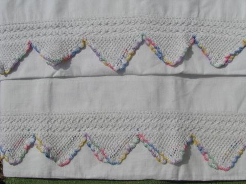 photo of vintage cotton bed linens, pillowcases & sheets w/colored crochet lace #2