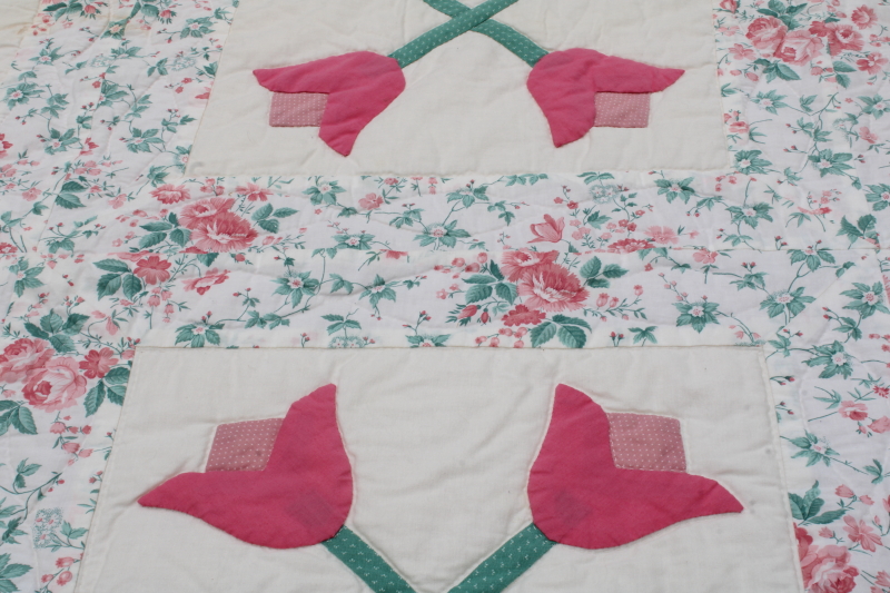 photo of vintage cotton bedspread, ruffled edge floral print w/ pink tulips applique quilt blocks  #6