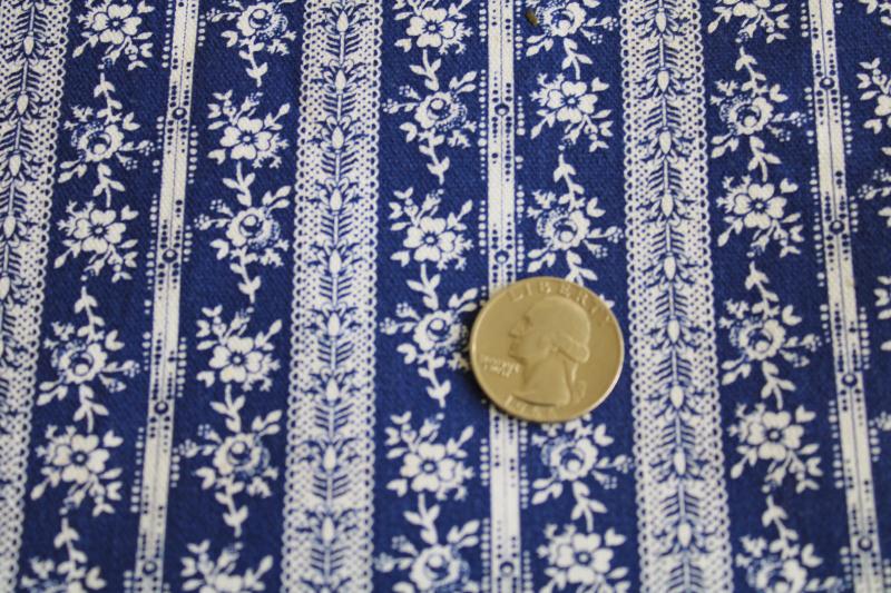 photo of vintage cotton broadcloth fabric, royal blue w/ white floral stripe print #3