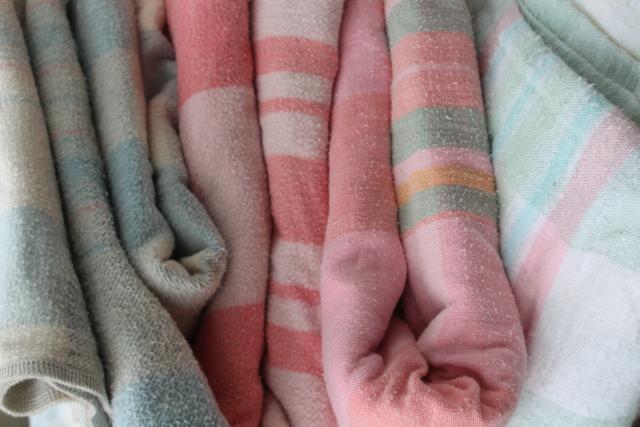 photo of vintage cotton camp blankets and fold over flannel sheet blankets, retro candy stripe colors #8