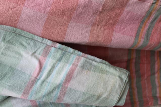 photo of vintage cotton camp blankets and fold over flannel sheet blankets, retro candy stripe colors #12