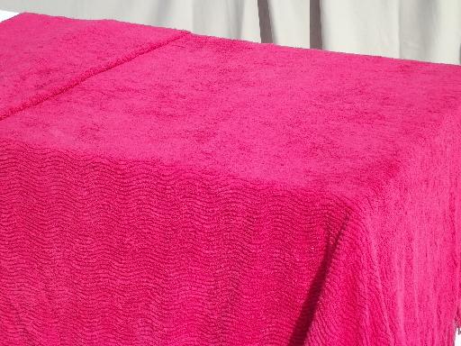 photo of vintage cotton chenille bedspread, red raspberry  pink w/ heavy chenille fringe #1