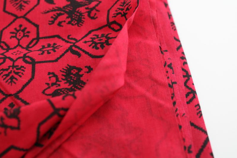 photo of vintage cotton fabric, lion rampant heraldic print red & black Scottish lions? #3