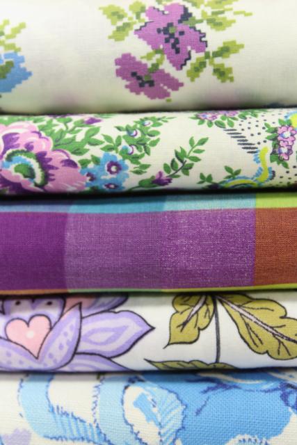 photo of vintage cotton fabric lot lavender & purple prints, retro girly florals #9