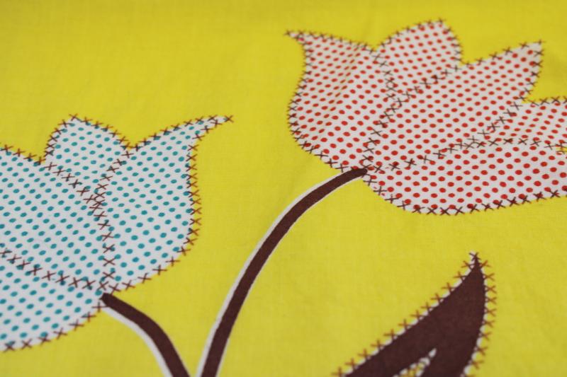 photo of vintage cotton feed sack fabric, 'applique' print, calico tulips on yellow #3