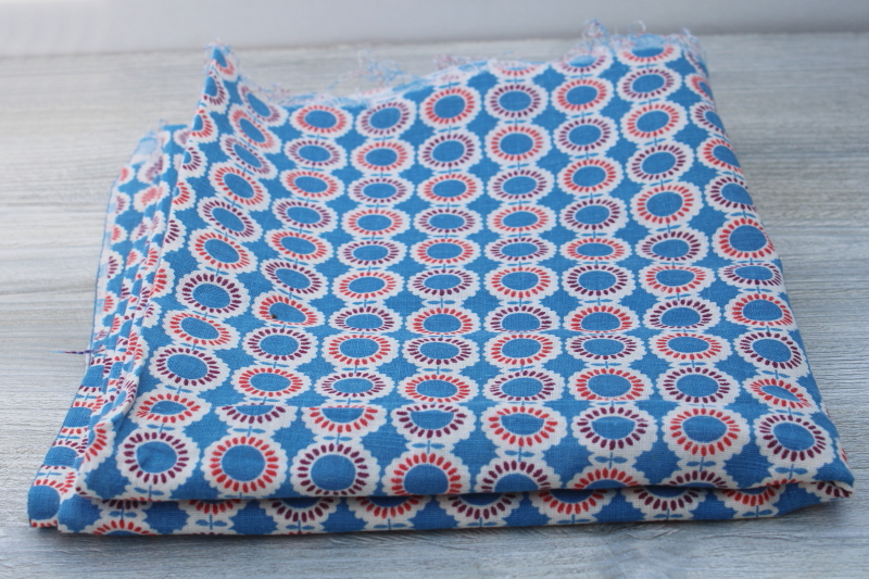 photo of vintage cotton feed sack fabric, blue & red daisies print feedsack 1940s or 50s #1