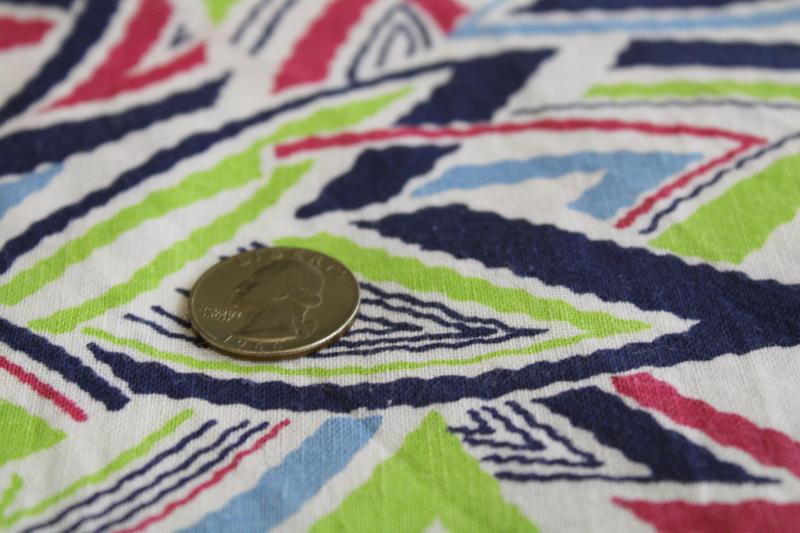 photo of vintage cotton feed sack fabric, deco zigzag triangles print in navy, plum, blue, apple green #3