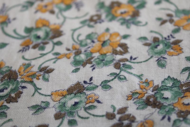 photo of vintage cotton feed sack fabric, girly floral print flowers in soft green & yellow #4