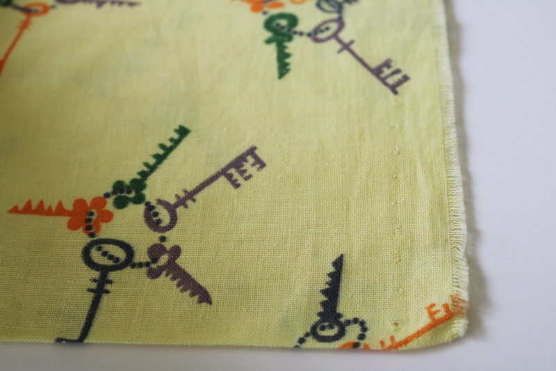 photo of vintage cotton feed sack fabric, novelty print old fashioned keys on yellow background  #5