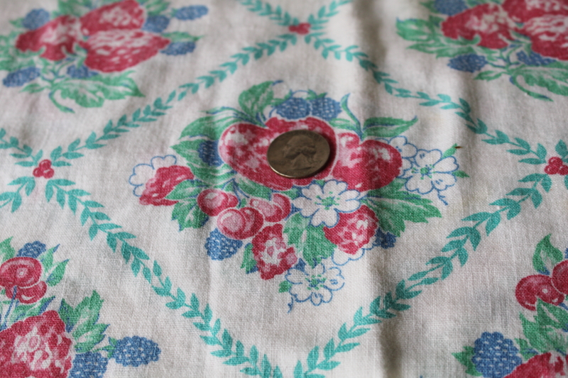 photo of vintage cotton feed sack fabric tablecloth, apples berries fruit print 1950s kitchen  #3