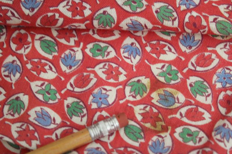 photo of vintage cotton feed sack fabric, tiny print leaves in blue & green on red #5