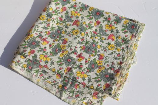 photo of vintage cotton feed sack w/ grey, pink, yellow flowers, retro floral print fabric #3