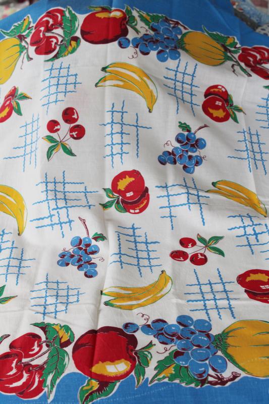 photo of vintage cotton feedsack fabric, bright fruit border print nice for kitchen linens #6