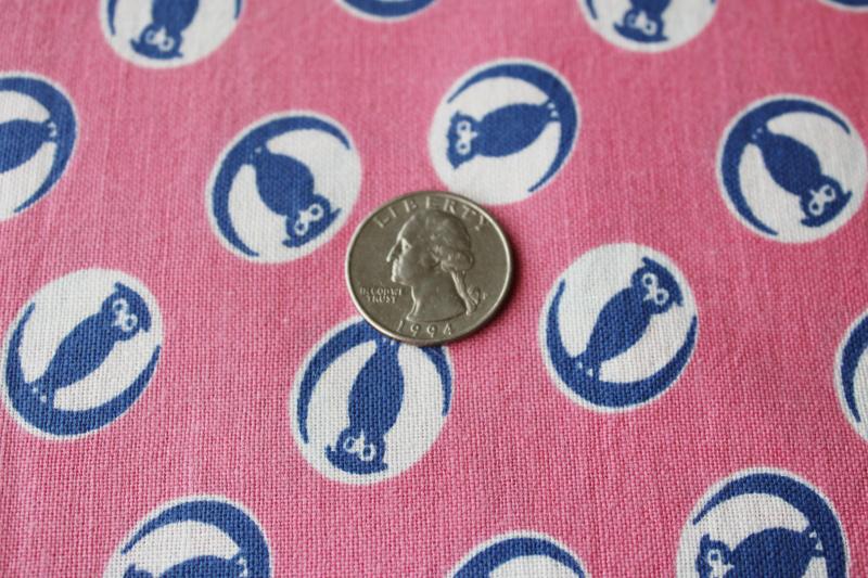 photo of vintage cotton feedsack fabric, harvest moon owls print pink & navy blue #2