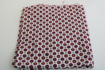 catalog photo of vintage cotton feedsack fabric, red & green flowers tiny print, nice for holiday sewing