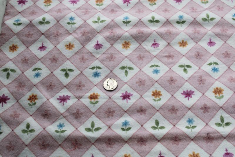 photo of vintage cotton flannel fabric w/ flower checked print, retro granny chic #1