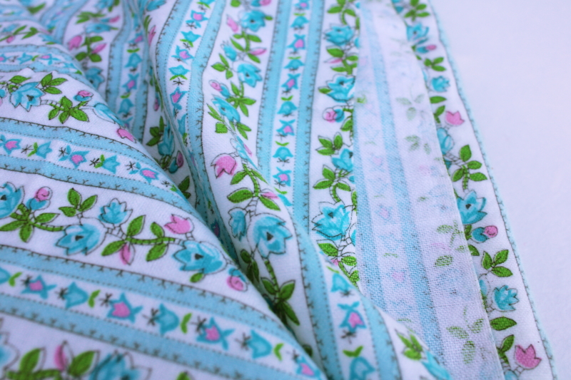 photo of vintage cotton flannel fabric, girly granny floral cottagecore flowered print #3