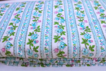 catalog photo of vintage cotton flannel fabric, girly granny floral cottagecore flowered print