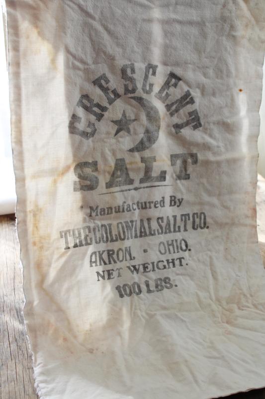 photo of vintage cotton flour sack fabric, printed Crescent Colonial Salt Akron Ohio #1