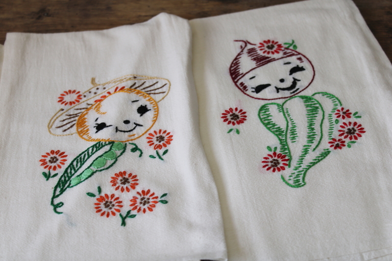 photo of vintage cotton flour sack towels, lot of 8 kitchen towels w/ anthropomorphic vegetables #3