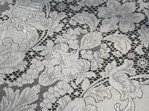 photo of vintage cotton lace banquet cloth, old Quaker lace tablecloth in antique ecru #4