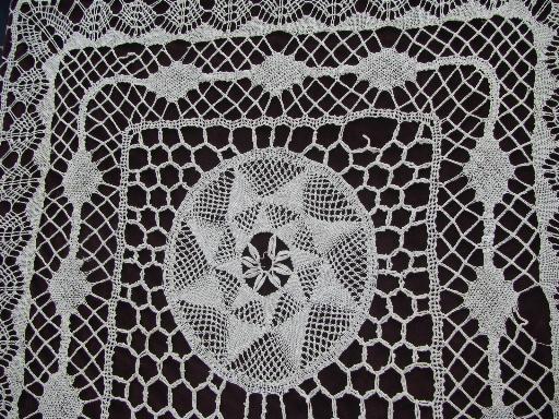 photo of vintage cotton needle lace tablecloth, butterflies and lacy net border #3