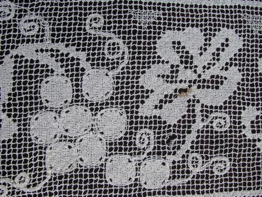 photo of vintage cotton needle lace tablecloth, grapes and grape leaves on net #5