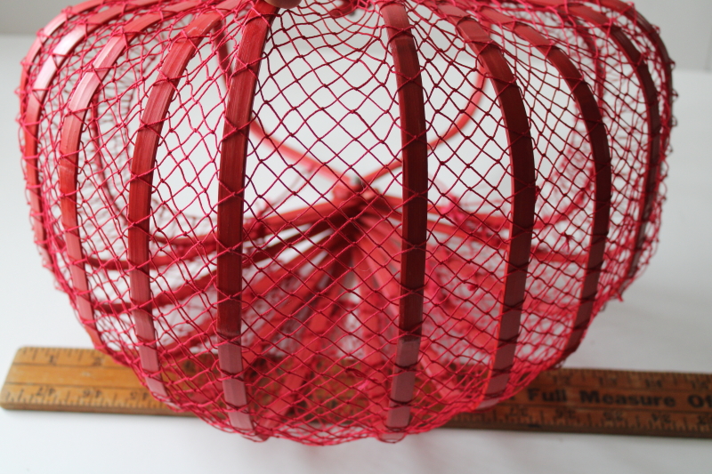 photo of vintage cotton net bamboo market basket, summer beach tote folding travel bag fits in pocket or purse  #2